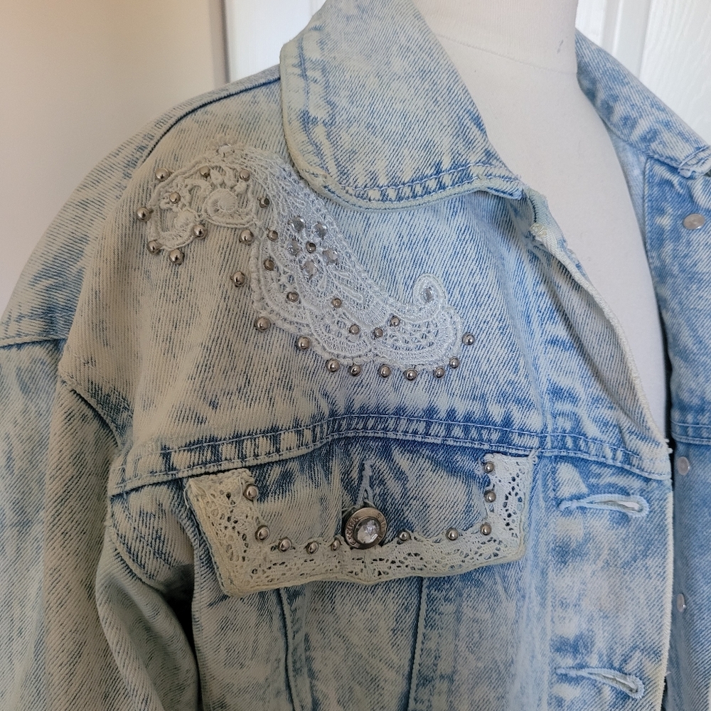 Jean jacket - Picture 4 of 5